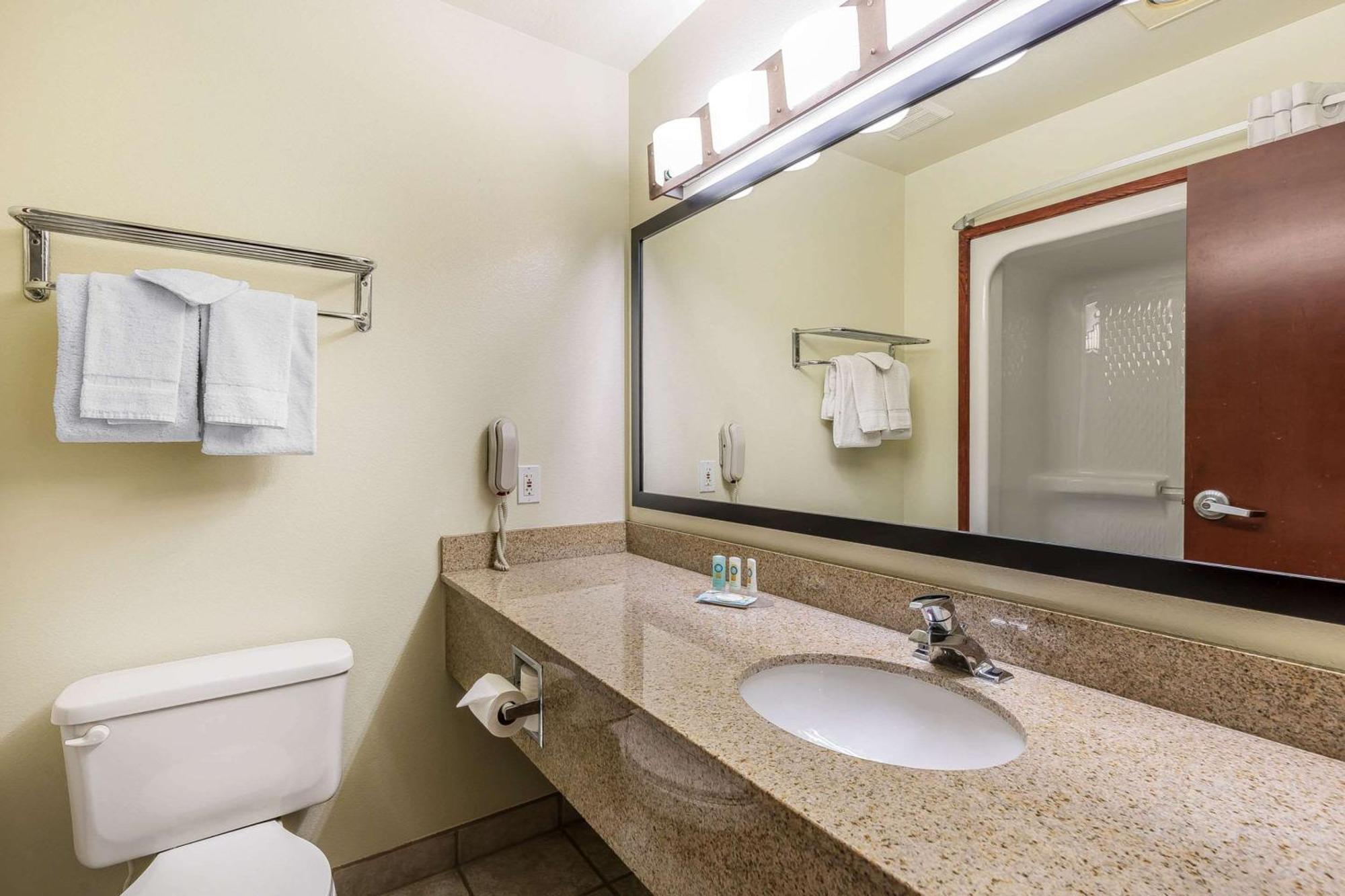 Quality Inn Washington - St George North Exterior foto